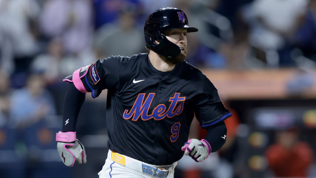 Rangers’ Roster Shake-Up Intensifies as They Ship a World Series Champion to Queens in a Stunning Move.yv